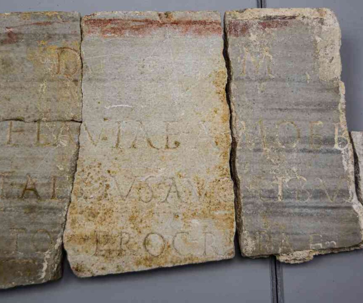 Iscrizione Flavia Amoeba